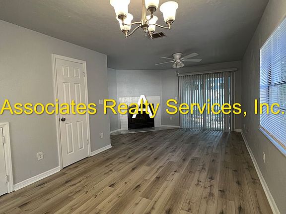 4th image of 2225 SW 39th Dr #2225D-895