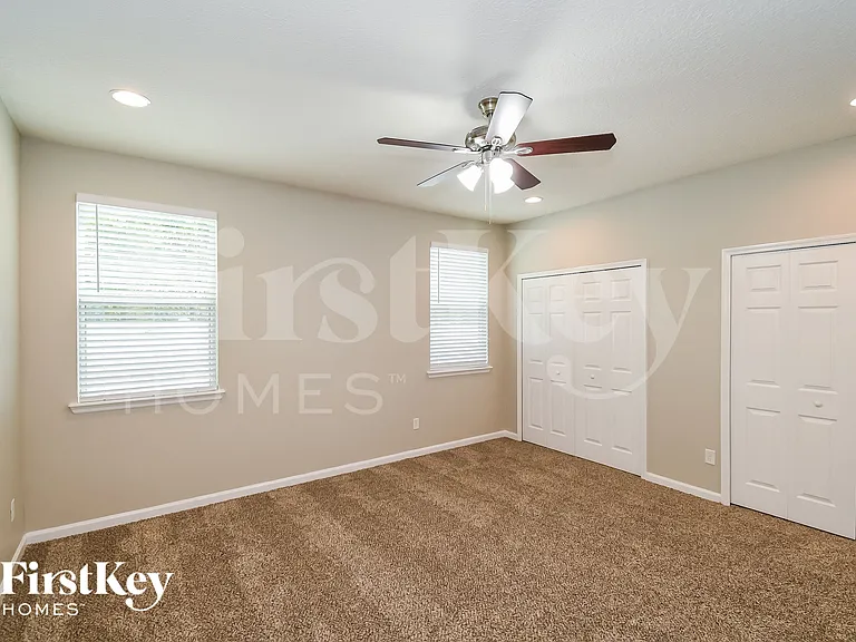 11990 Alexandra Dr — Photo 9