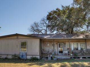 218 Trickling Creek Rd, Leakey, TX 78873