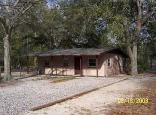 127 Ruth Rd, Freeport, FL 32439