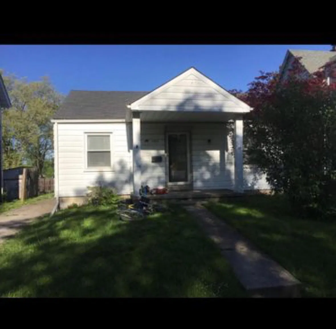 3 bed, 850 sqft, $1,125 — Photo 1