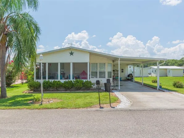 10045 Hamp Dr, Dade City, FL 33525