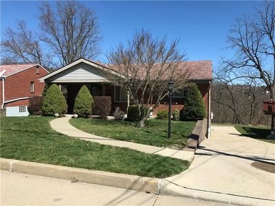 1074 Roseanne Ave, Pittsburgh, PA, 15216