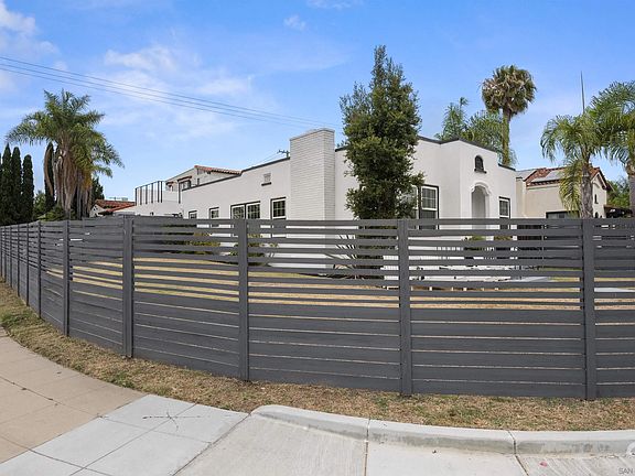 3rd image of 2952 Rosecrans St