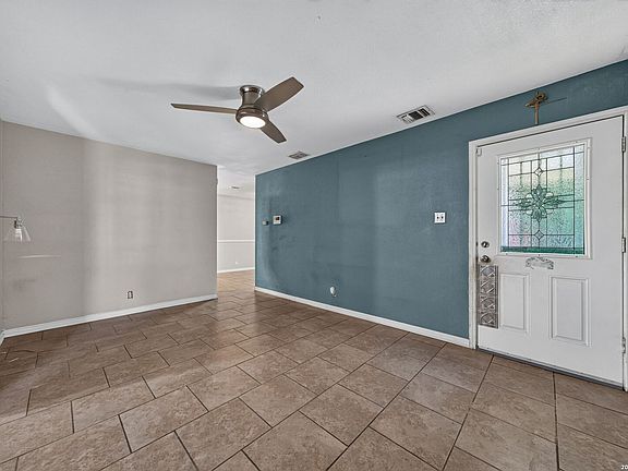 5th image of 158 LELANI ST