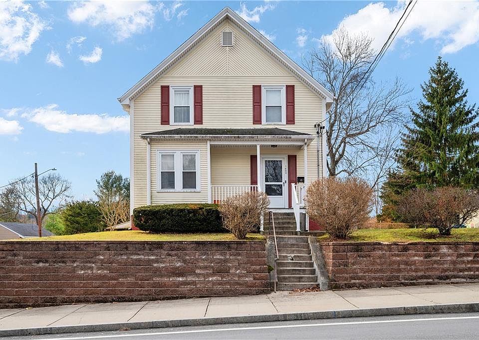 1st image of 1490 Smithfield Ave