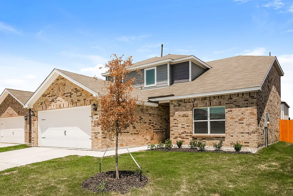 4 bed, 2.5 bath, 2173 sqft, $2,445 — Photo 4