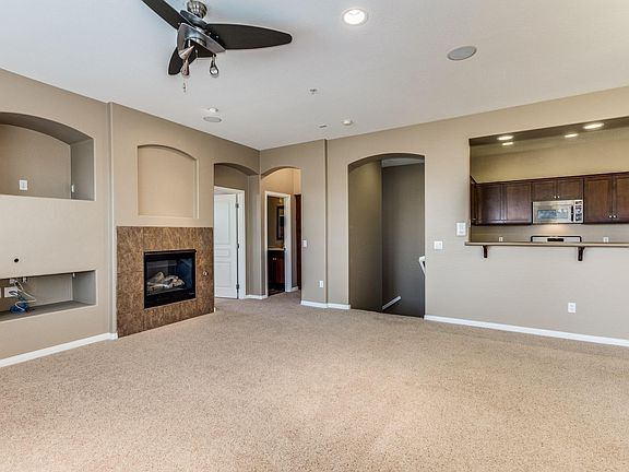 4th image of 19475 N Grayhawk Dr Unit 2156