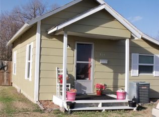 815 W Main St, Tecumseh, OK 74873