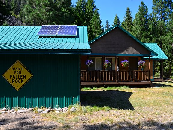 We call it "Fallen Rock"