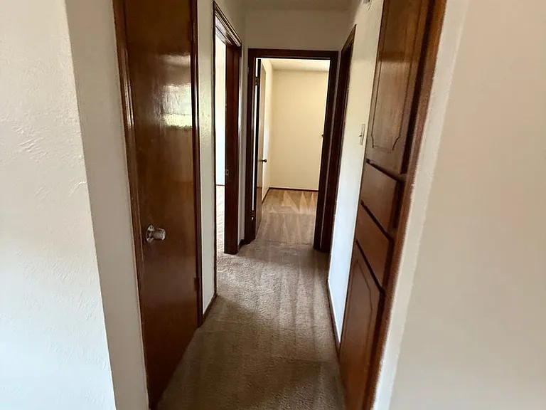 Fox Valley Apartments — Photo 55