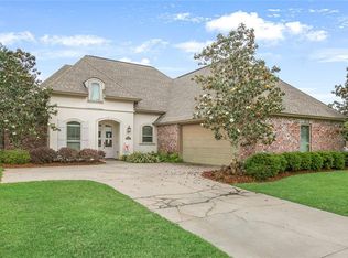18624 Old Maplewood Dr, Prairieville, LA 70769