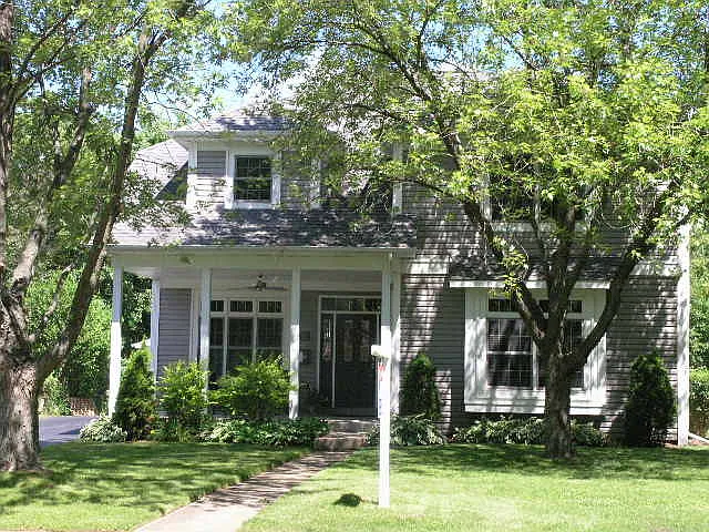 37 S Pine St photo 1