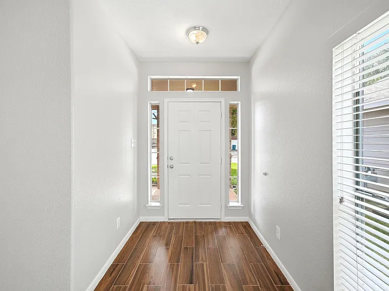 21331 Bella Mountain Dr — Photo 3