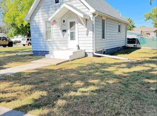 2722 6th St, Columbus, NE 68601