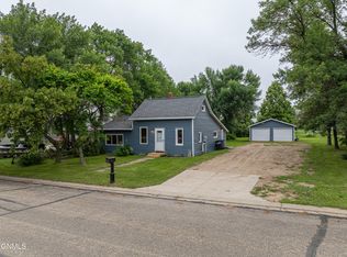 108 Whitman Ave, Wilton, ND 58579
