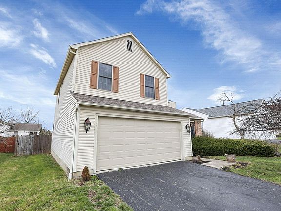 2nd image of 1009 Clifton Chase Dr