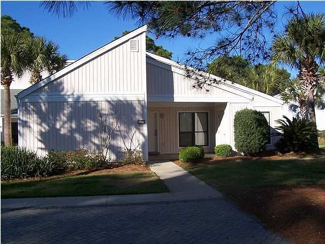 1st image of 740 Sandpiper Dr