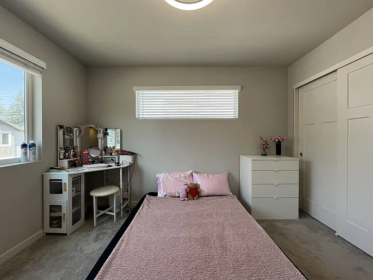 7033 SE Benedict St — Photo 34