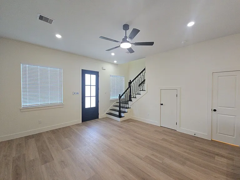 7956 Bonaire St — Photo 27