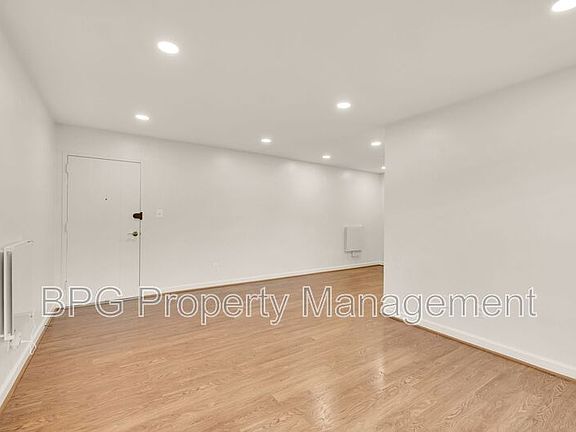 5th image of 4635 20th Rd N APT 6