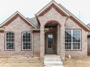 114 Rue De Montserrat, NORMAN, OK 73071