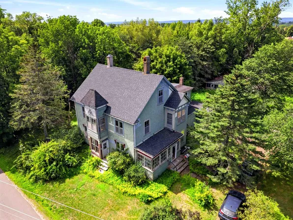 2105 & 2115 Grand Pre Rd, Grand Pr?, NS B0P 1M0