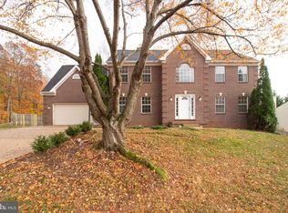 4671 Pearson Dr, Woodbridge, VA 22193