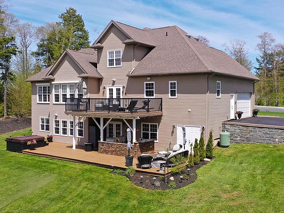 4th image of 120 Briancrest Rd