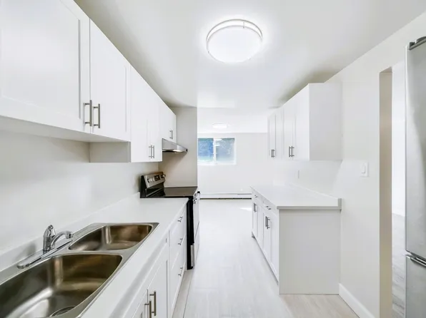 11th Avenue Apartments