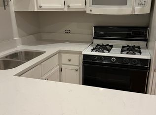 1729 W 17th St APT 1R, Chicago, IL 60608