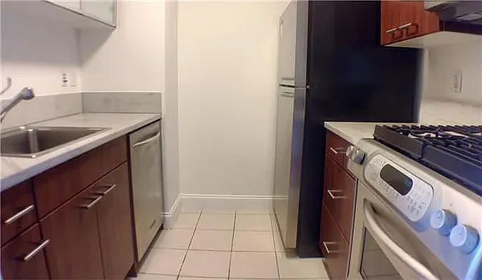 Rented by Manhattan Management Group | media 17