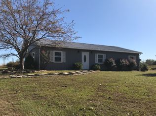 4735 Leamington Rd, Junction, IL 62954