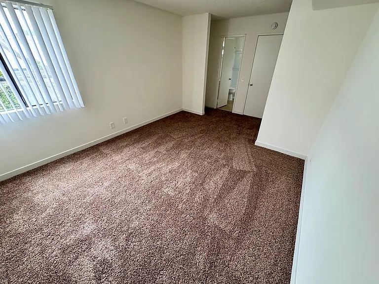 4522 Warner Ave #B — Photo 8