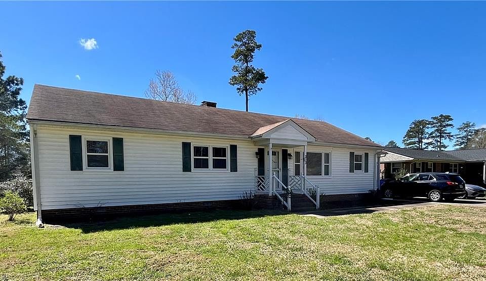 1st image of 313 Robinhood Rd