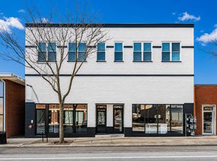 4818 Main St #203, Skokie, IL 60077