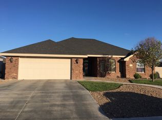 7 Holly Loop, Roswell, NM 88201