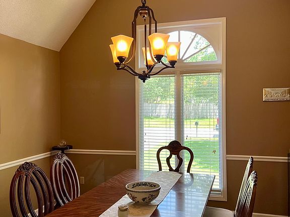 4th image of 8385 Wood Shadows Ln