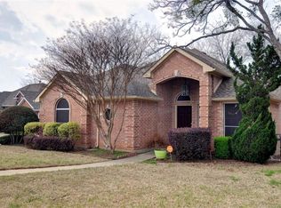 2025 Enchanted Ln, Mansfield, TX 76063