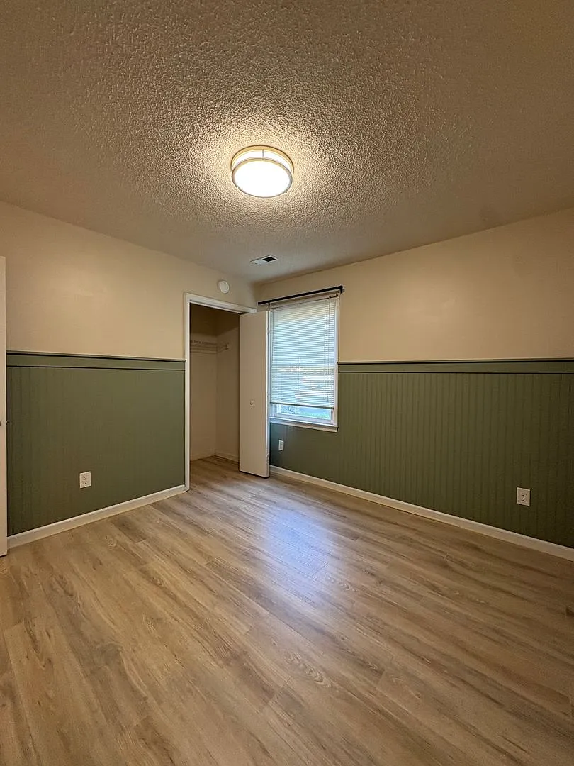 650 Rock Garden Cir — Photo 4