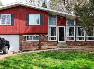 12680 Onyx St, Branchville, IN 47514