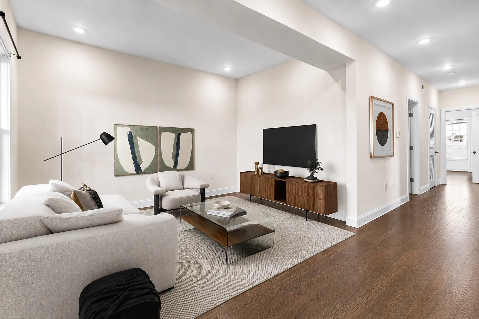 2 bed, 989 sqft, $3,300 — Photo 3
