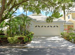 295 Canterbury Dr W, Palm Beach Gardens, FL 33418