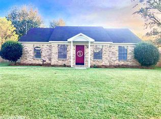68 Mayfair Ln, Loxley, AL 36551