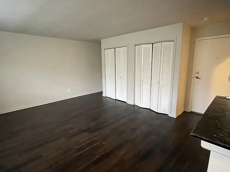 3340 Stathem Ave #4 — Photo 3