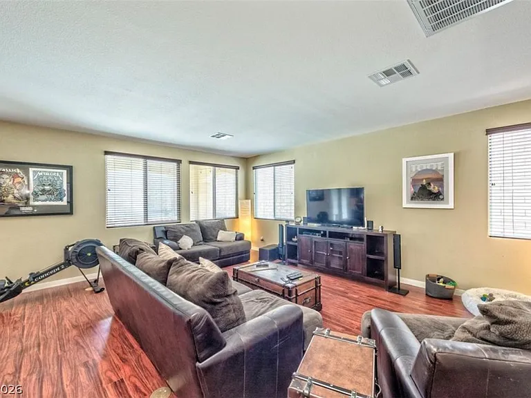 509 Cabrera Ct — Photo 6