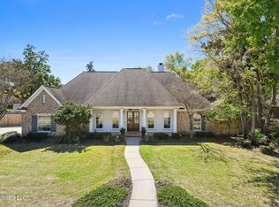 447 Sanlenay Ct, Biloxi, MS 39531