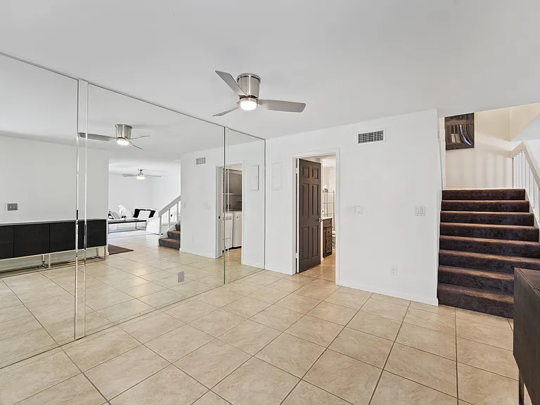 3852 SE Jefferson St — Photo 6