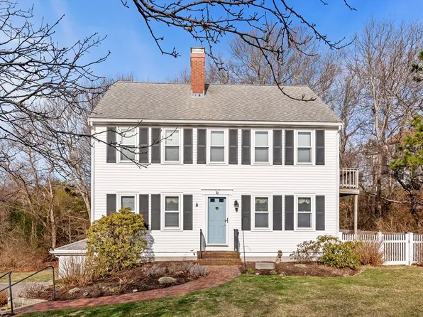 16 Scott Dr, Plymouth, MA 02360