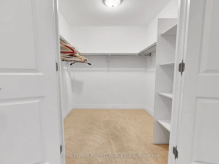 9 Burnhamthorpe Cres #309 — Photo 44